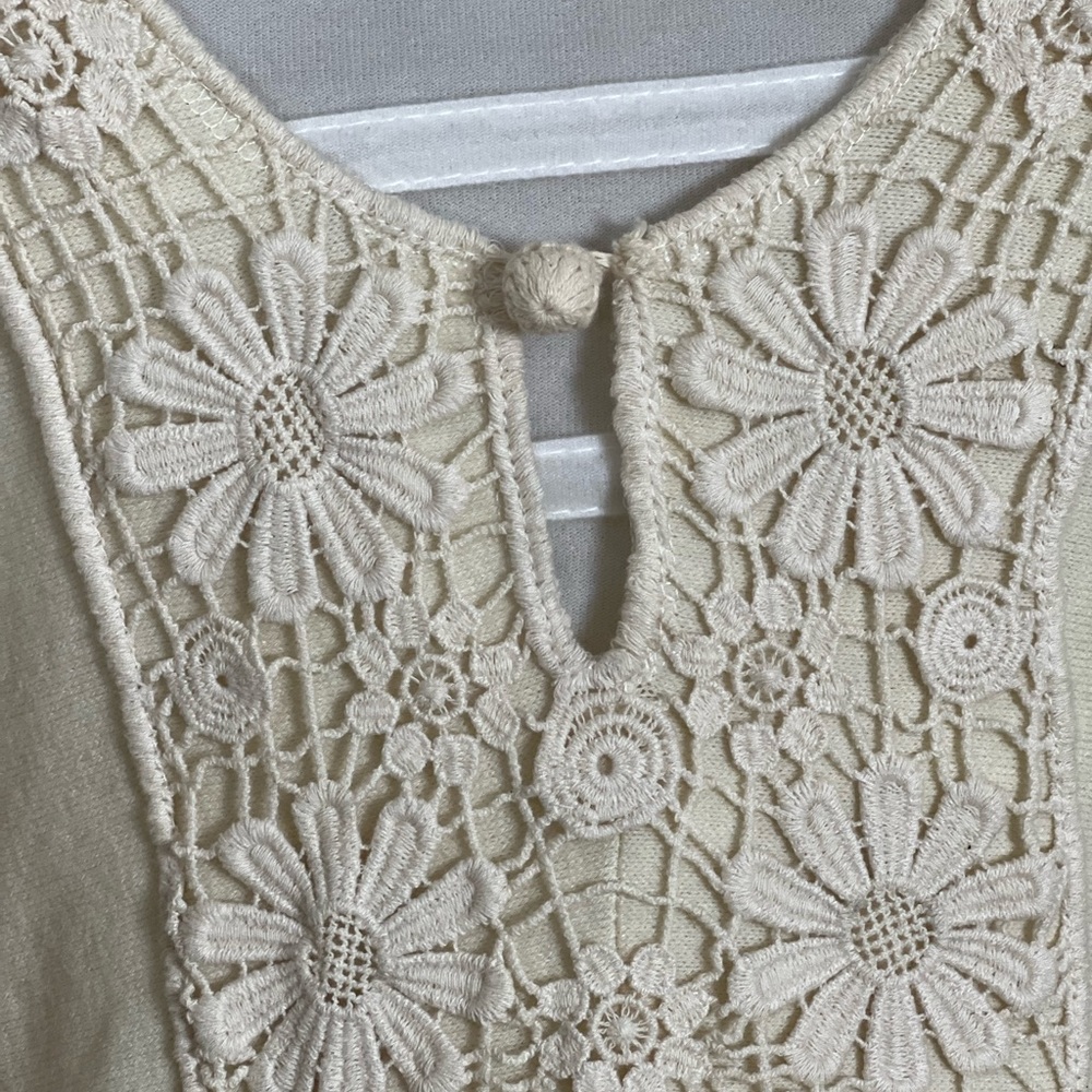 Axyeh Dress - Picture 4 of 7